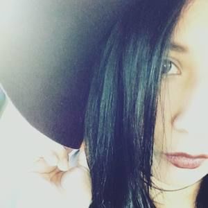 Meet your Posher, Zafiro